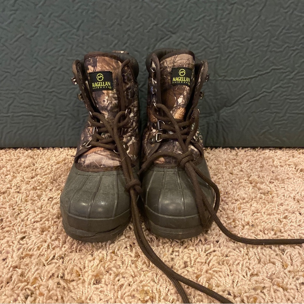 Kids Magellan outdoors boots